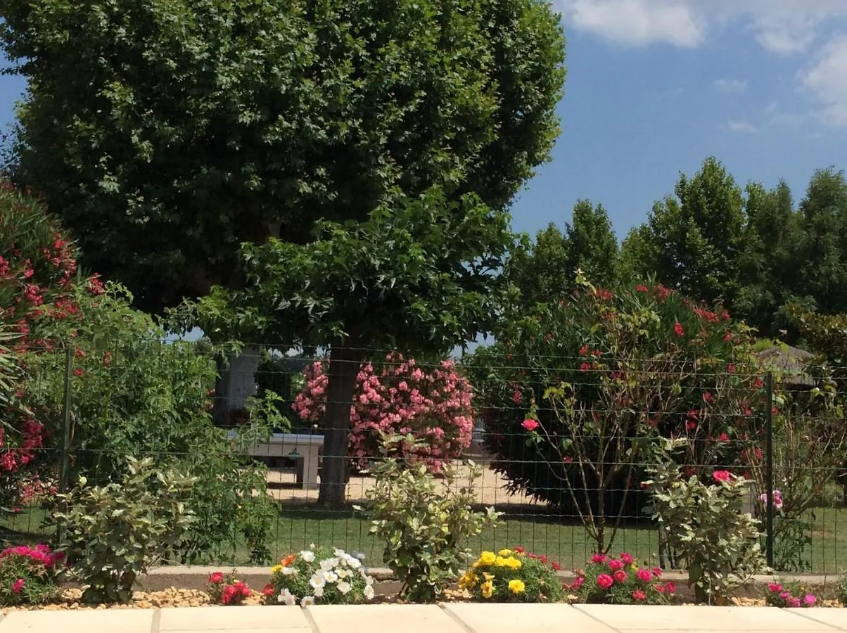 La Bergerie De Castellan Bed & Breakfast Verquieres France